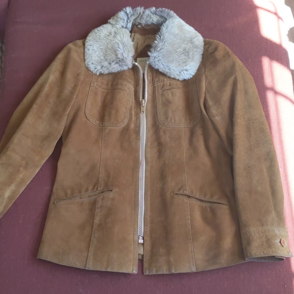 Vintage Brown Leather Jacket with rabbit Fur Collar - Picture 8 of 8